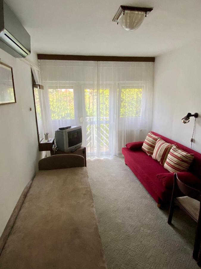 Veronika Apartman Balatongyörök Buitenkant foto