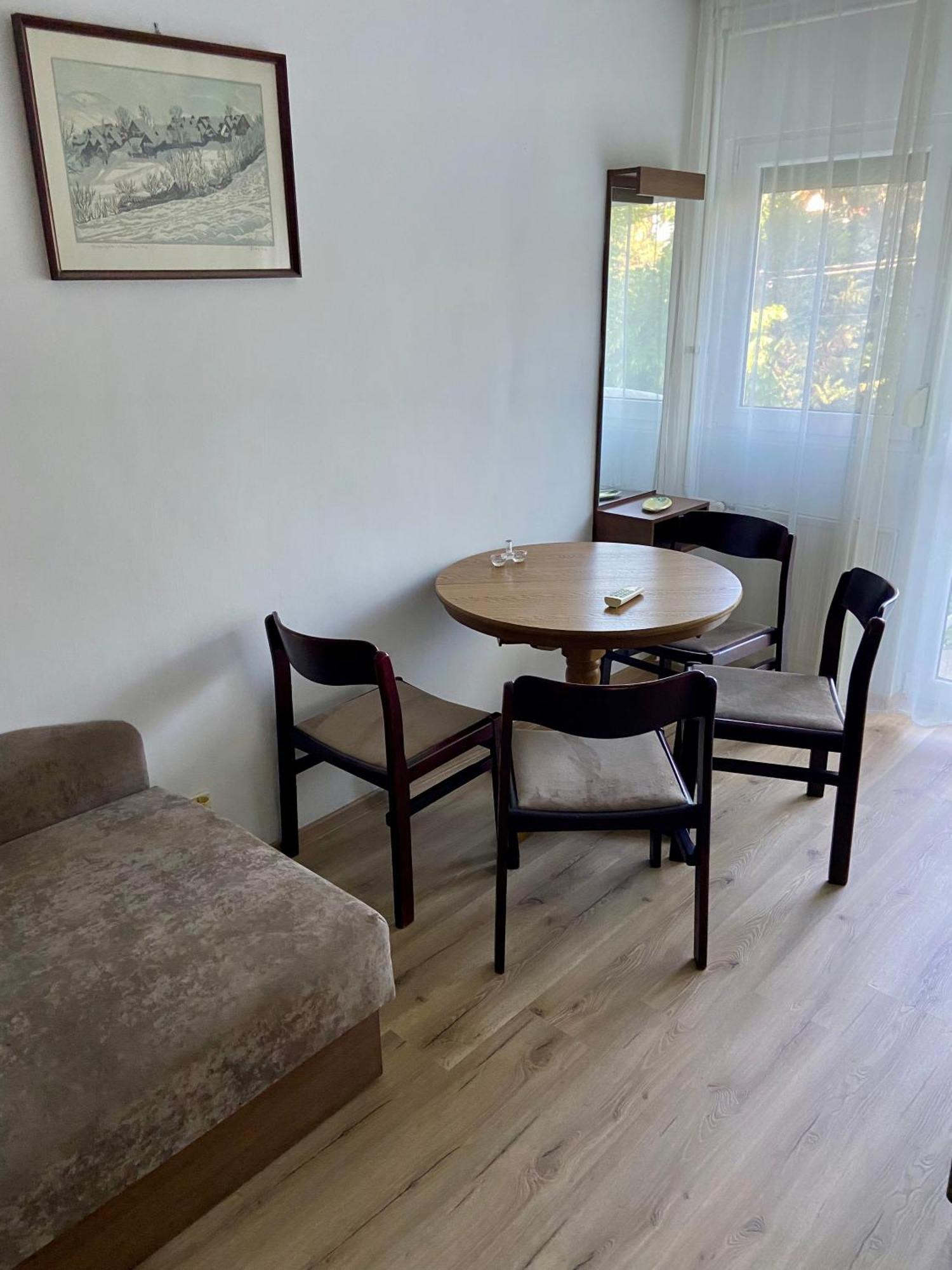 Veronika Apartman Balatongyörök Buitenkant foto